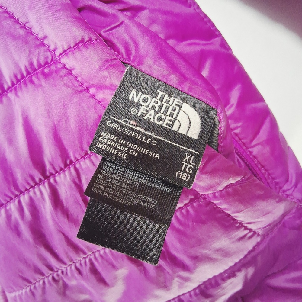 The North Face Girls Mossbud Swirl Reversible Jacket Purple XL 18 Quilted Fleece - Picture 11 of 14